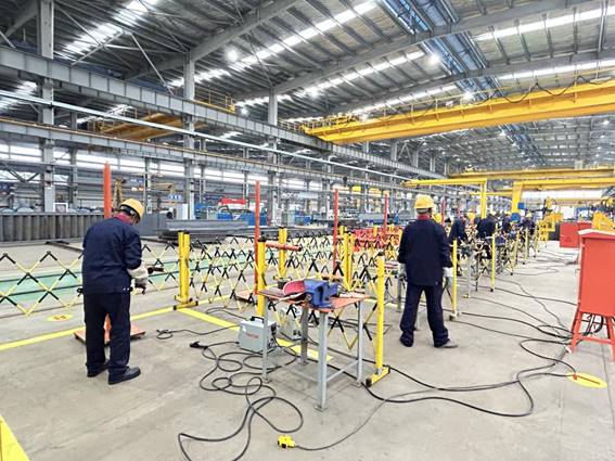 公司舉辦電焊工、電工技術比武